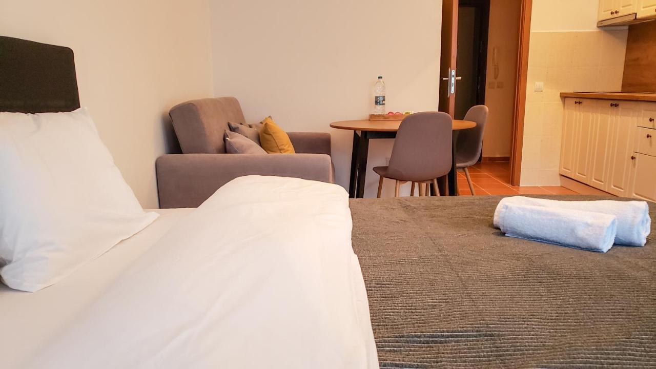 Semiramida Gardens Apartments بوروفتس المظهر الخارجي الصورة
